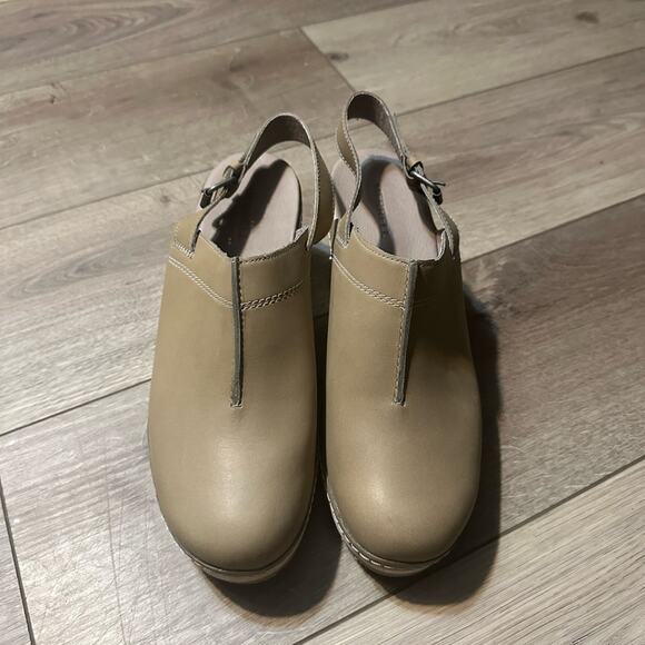 MERRELL Halendi Leather Clog Moon Leather Slingback Wedge 10 NWOB - Picture 3 of 6